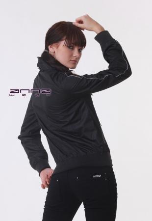 atmungsaktive Jacke in schwarz